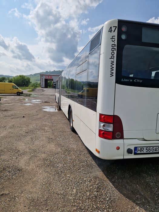 Autobuz MAN articulat