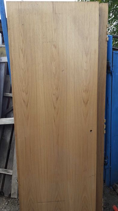 Usi  noi de interior usi 80 ron buc