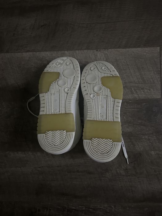 Off White Out Of Office