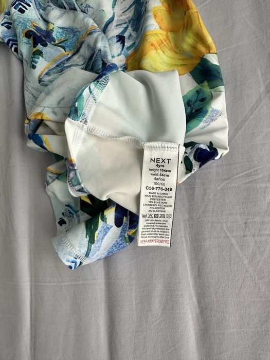 Costume baie intregi + sepci Next, UPF 50+, 98 si 104 cm, 3-4 ani