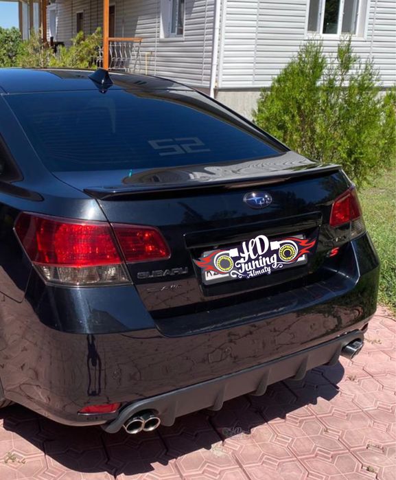 Диффузор на задний бампер Subaru Legacy BM