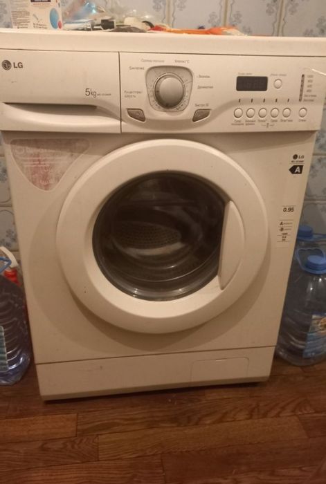 Продам стиральную машину