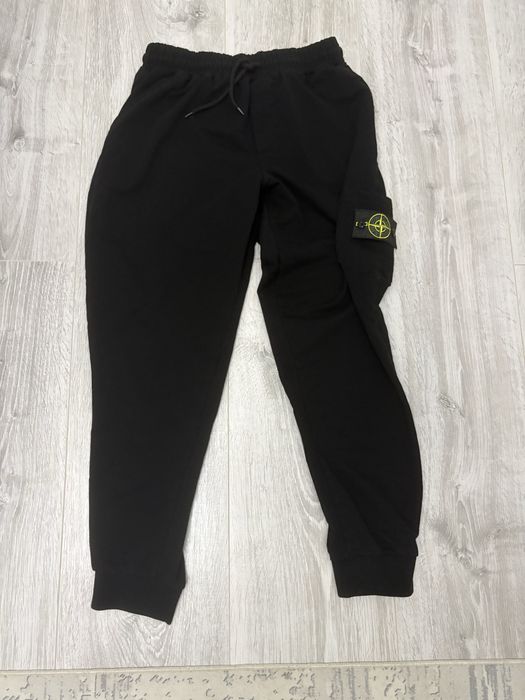 Продавам артикули на luda banditt stone island i adidas