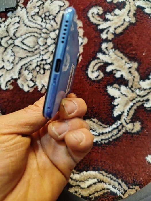 Xiyomi 11 layt 5g. 8.  256