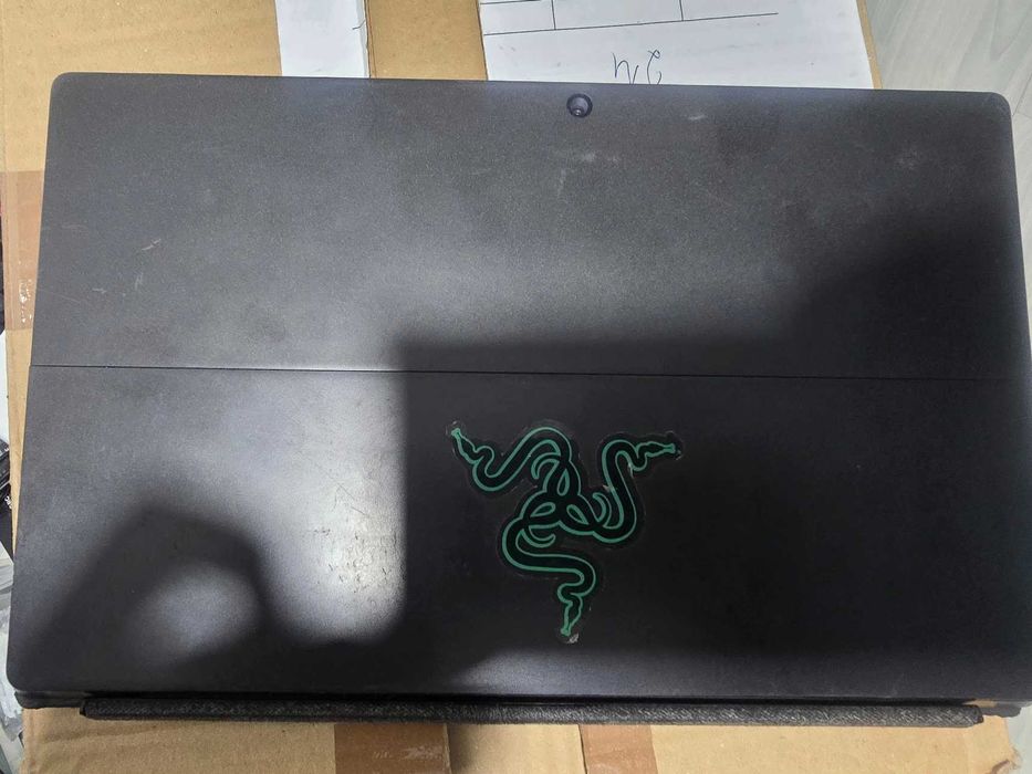 Microsoft Surface лаптоп/таблет i5, 128 gb, 4gb ram