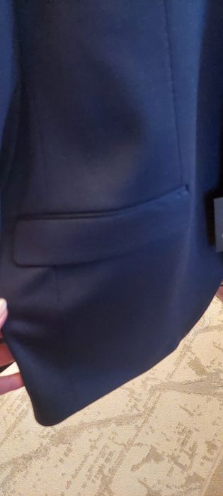 Продам пиджак мужской,новый.