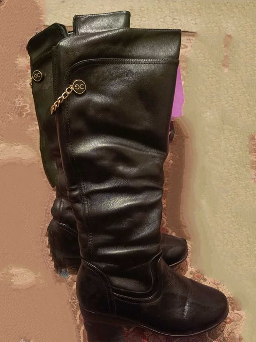 Дамски зимни ботуши