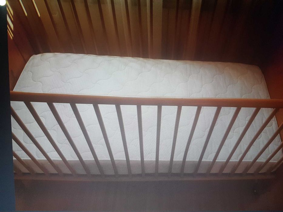 Pătuț  copii din lemn