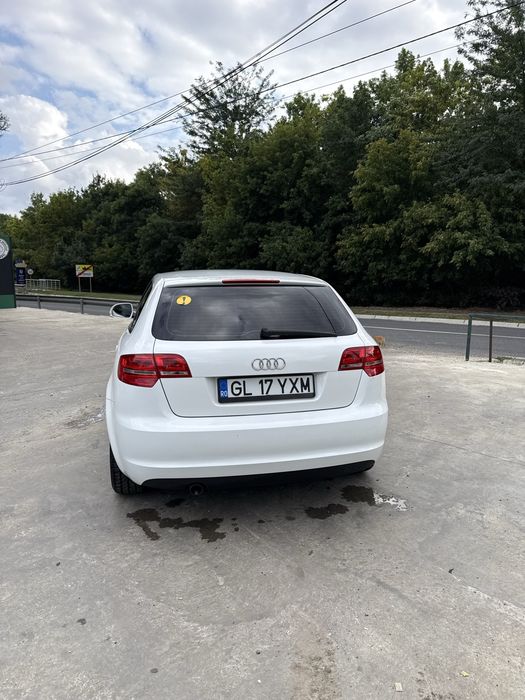 AUDI A3 Sportback 2010 — imagine 2