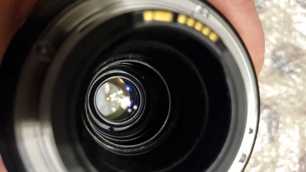 Canon EF MP-E 65mm f2.8 5x macro