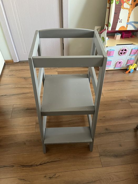 Монтесори кула сива