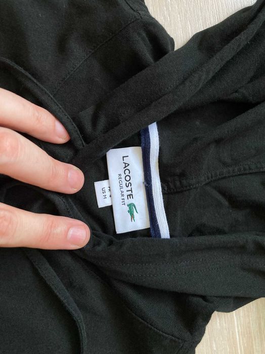 Lacoste тънка черна блуза фланела с качулка суитчър суичър размер М