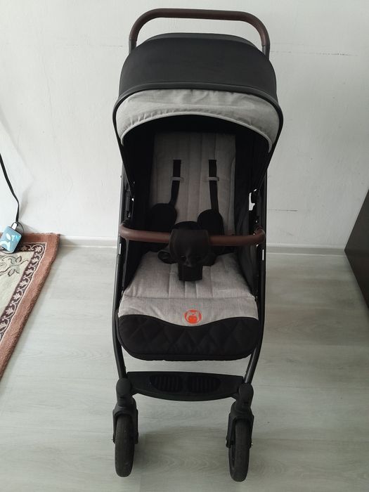 Продается коляска зима-лето