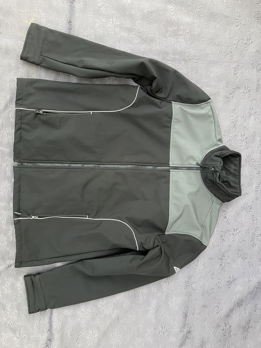 Jachetă Umbro (XL)