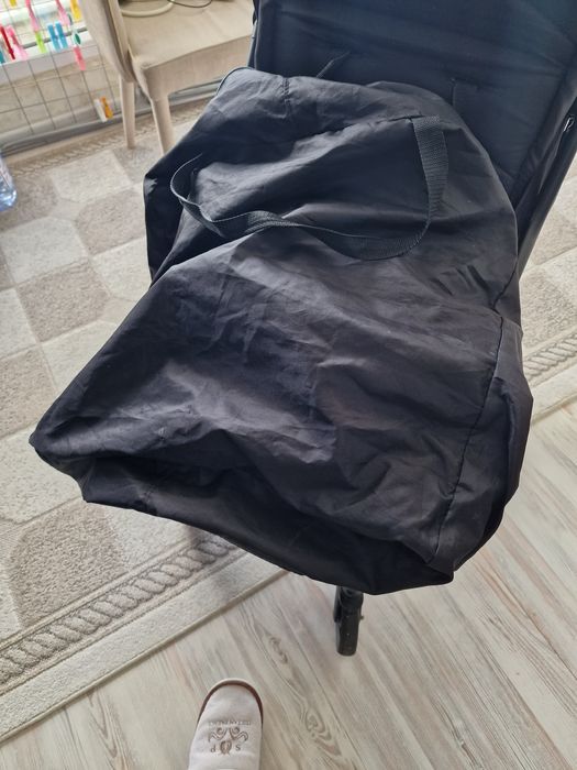 Коляска прогулочная