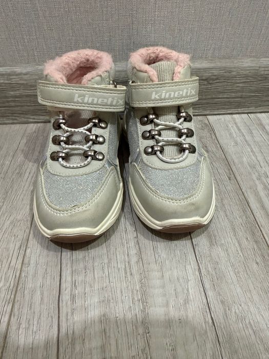 Сапожки зимние 24размер