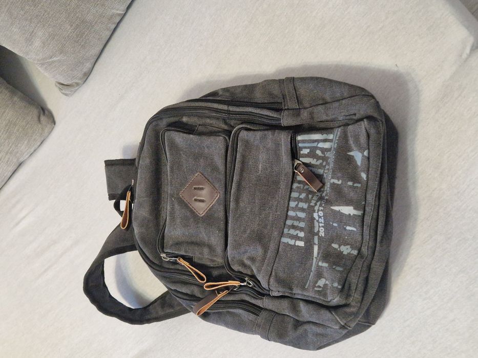 Rucsac nou - calitate superioara