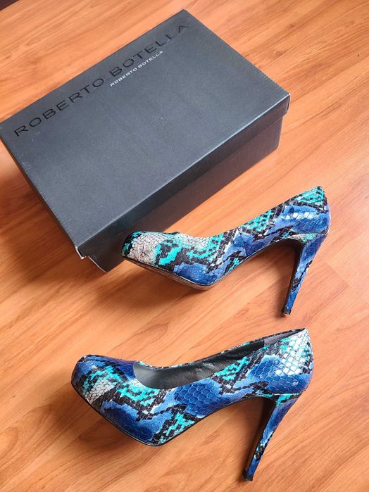 Дамски кожени обувки Roberto Botella