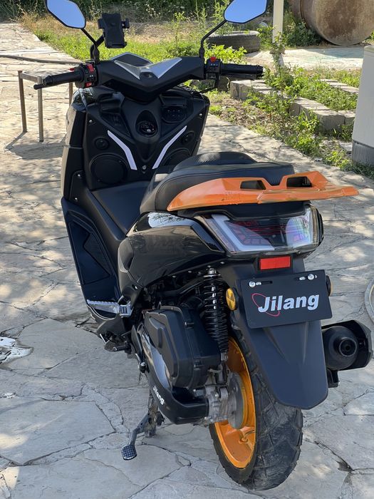 Мопед N Max 300 куб срочно продается