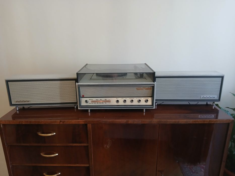 Sistem audio cu lămpi- radio cu pickup  Bölkow Belstereo,an 1963.