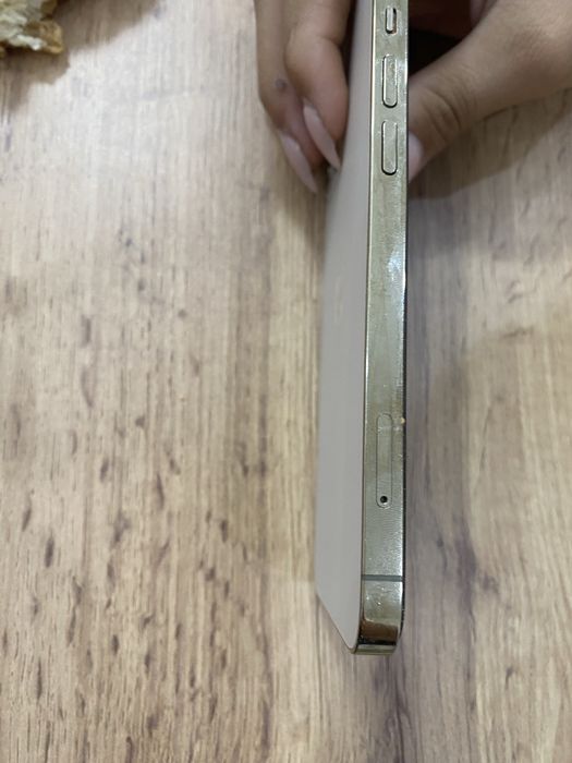 iphone 12 pro в хорошем состояний