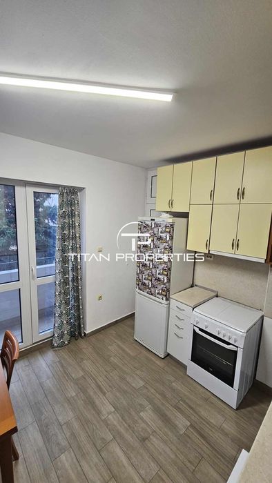 Дава се под наем Тристаен апартамент в Варна, Общината - 70 кв.м за 600 € - Снимка #2