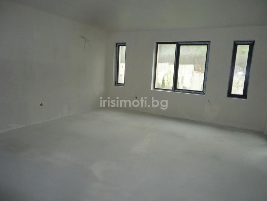 Продава се Тристаен апартамент в София, Бояна - 152 кв.м за 1271 €/кв.м - Снимка #1