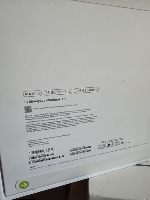 Laptop APPLE MacBook Air 13 mc6t4ro/a, Apple M4, 13.6" Retina Display, 16GB, SSD 256GB, 8-core GPU