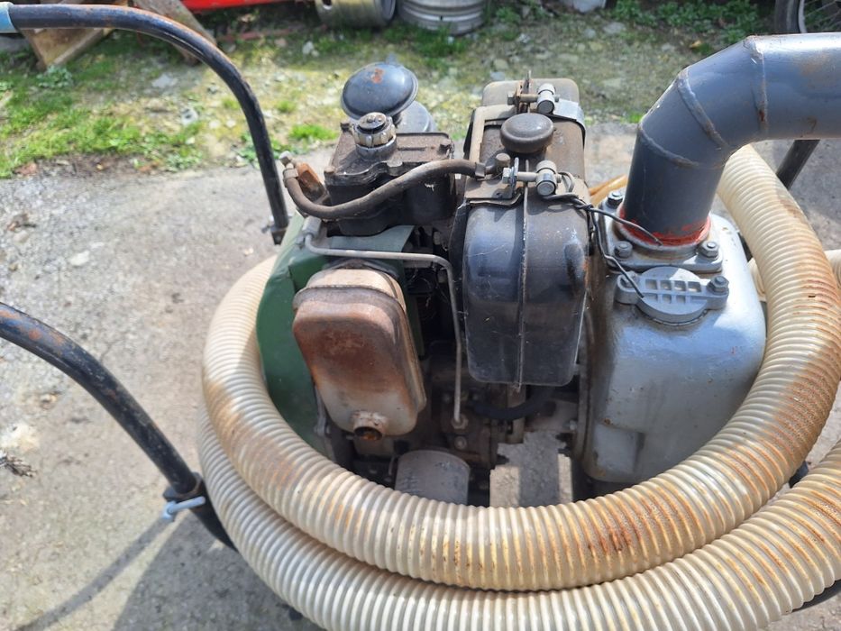 Едноцилиндрова дизелова помпа за вода