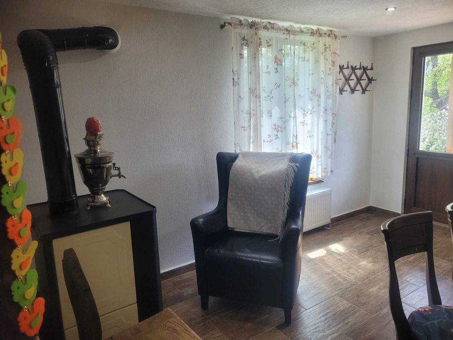 Продава се Къща в с. Драгневци, Област Габрово - 100 кв.м за 1400 €/кв.м - Снимка #22