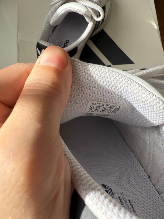 Vand Adidas superstar