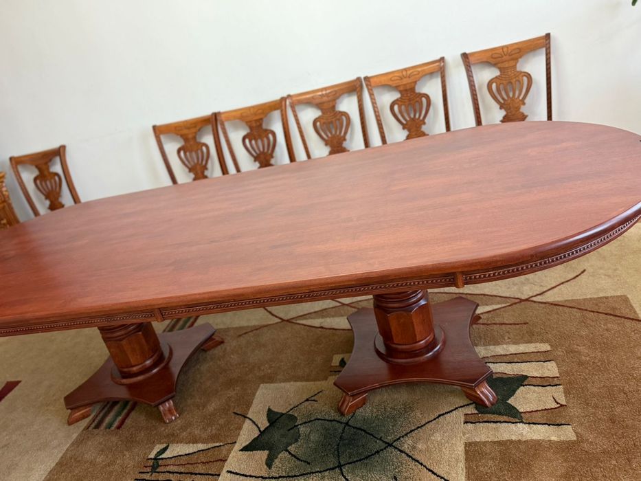 Гостиный стул шикарный