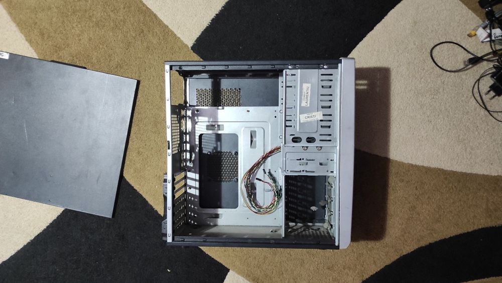 Carcasă PC deluxe