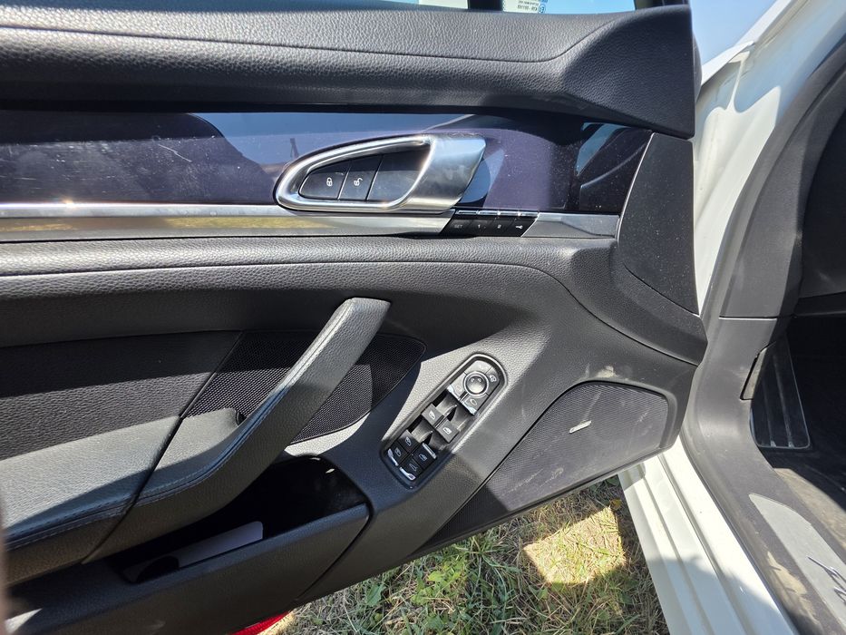 Porsche panamera 4
