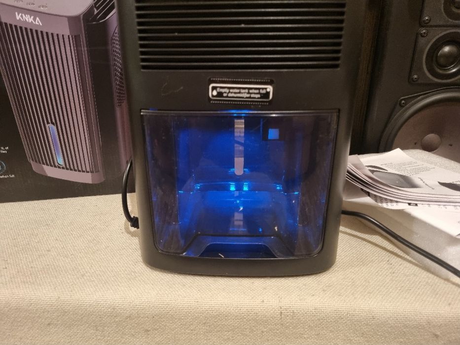 Dezumidificator KNKA 2,5 L. Nou.