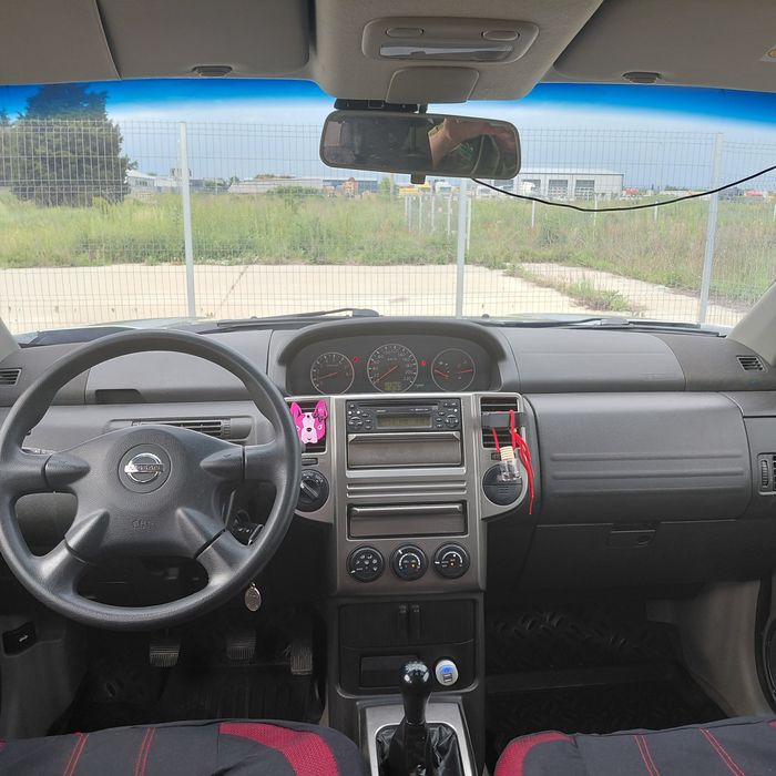 Vand Nissan X-trail urgent , propritar