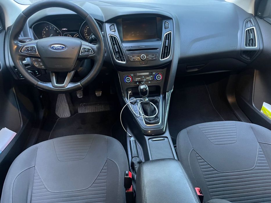 Ford Focus  2017