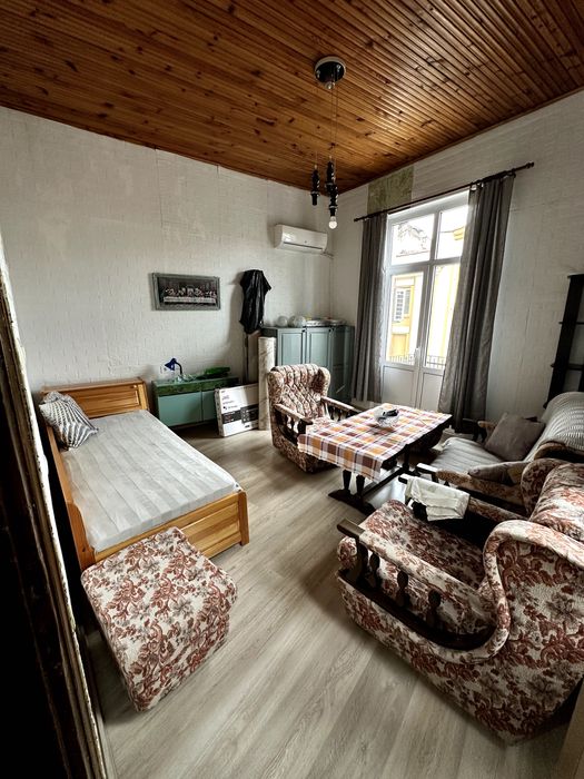 Дава се под наем Етаж от къща в Пловдив, Център - 106 кв.м за 329900 € - Снимка #6