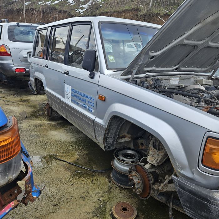 Исузо Тропер 2.6 на части