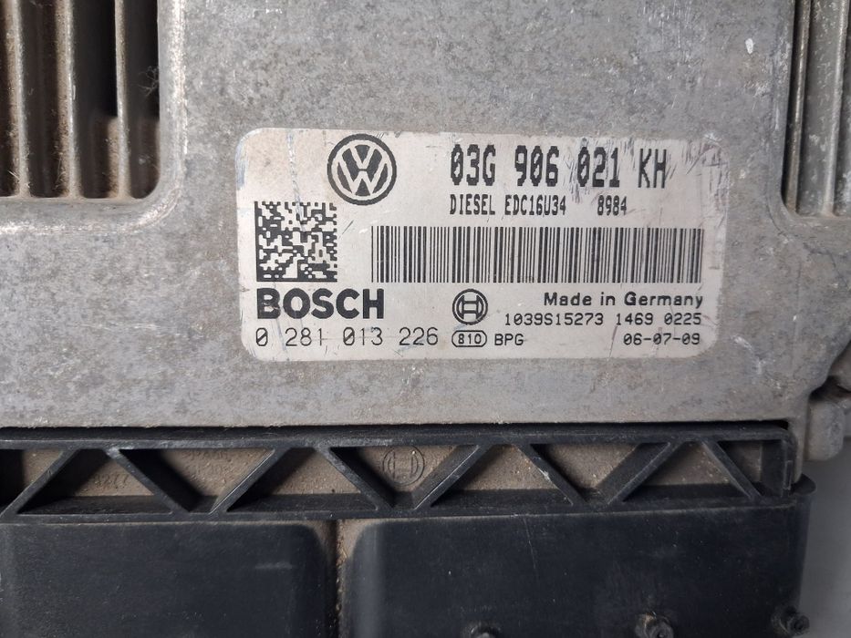 Компютър двигател VW Golf 5 1.9Tdi 105к.с.