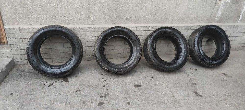 продаются зимние шины для спринтера 195/70R15C
