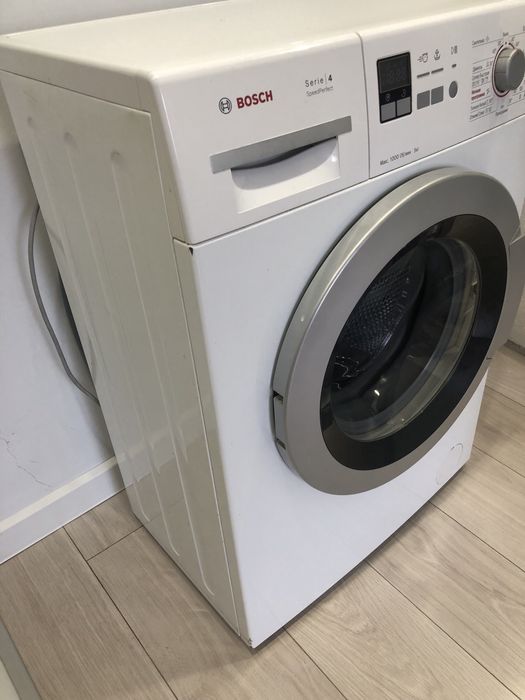 Продам стиральную машину