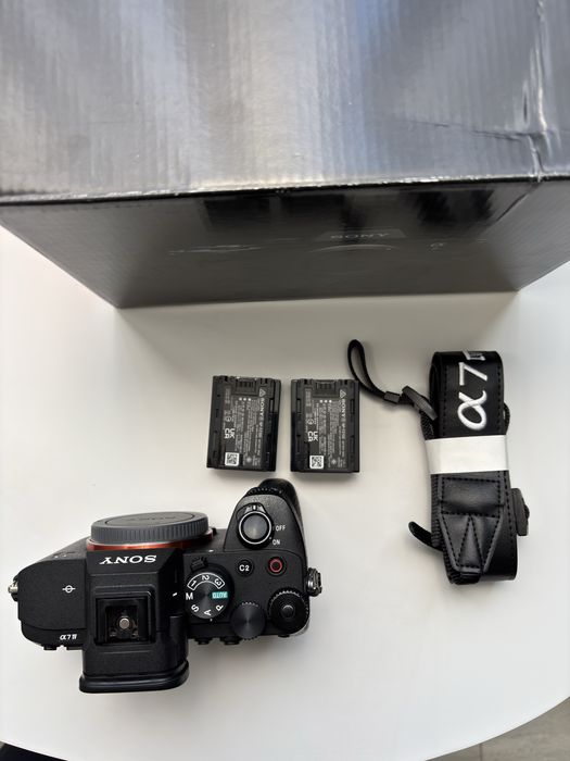 Sony A7 IV Camera Foto Mirrorless Full-Frame 33 MP Roman • OLX.ro