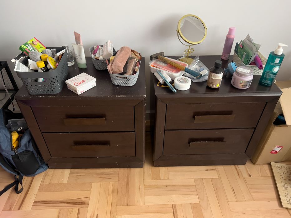 Noptiere comoda noptiera