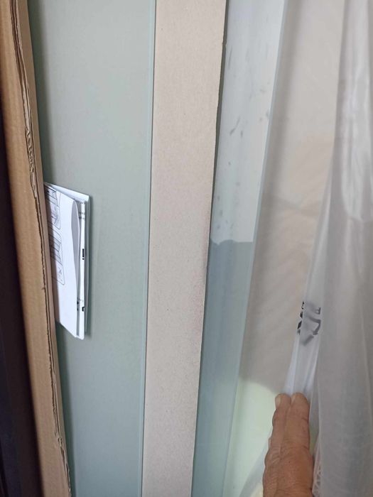 Душ кабина черен профил/мат стъкло