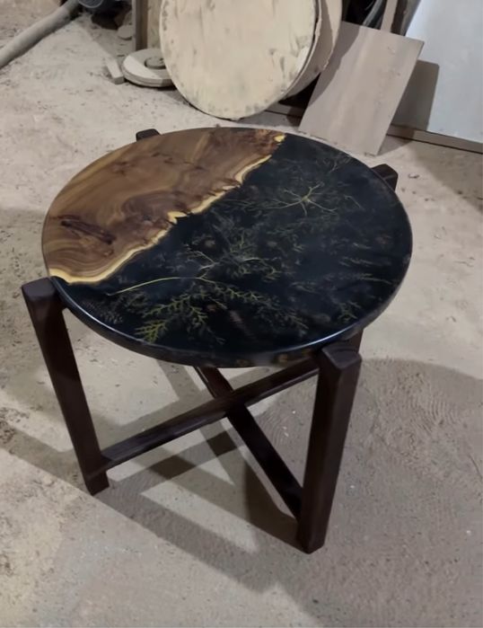 Журнальный столик круглый