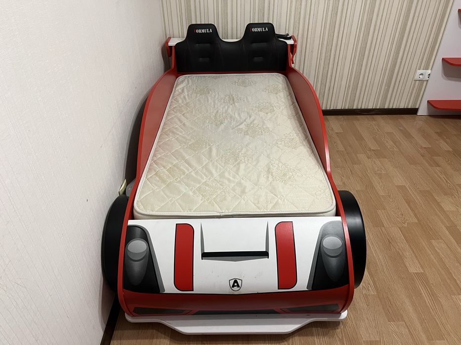 Продается детская кровать в стиле Formula 1