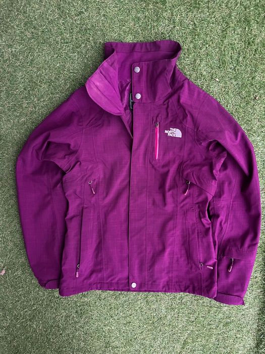 Дамско яке : THE NORTH FACE HyVent XS