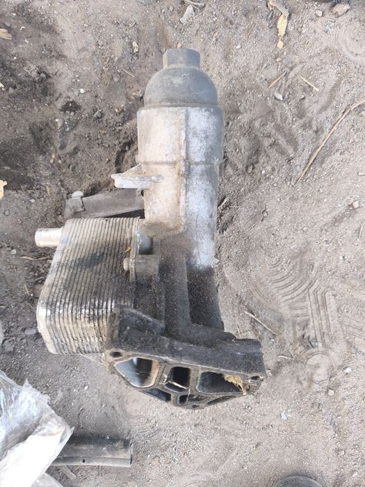 Корпус на маслен филтър Bmw e90 330d 231кс m57 бмв е90 е91