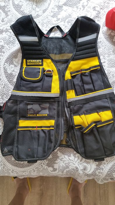 Жилет Stanley и органайзер КВТ